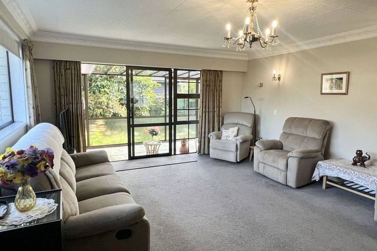 Photo of property in 92 Newcastle Street, Windsor, Invercargill, 9810