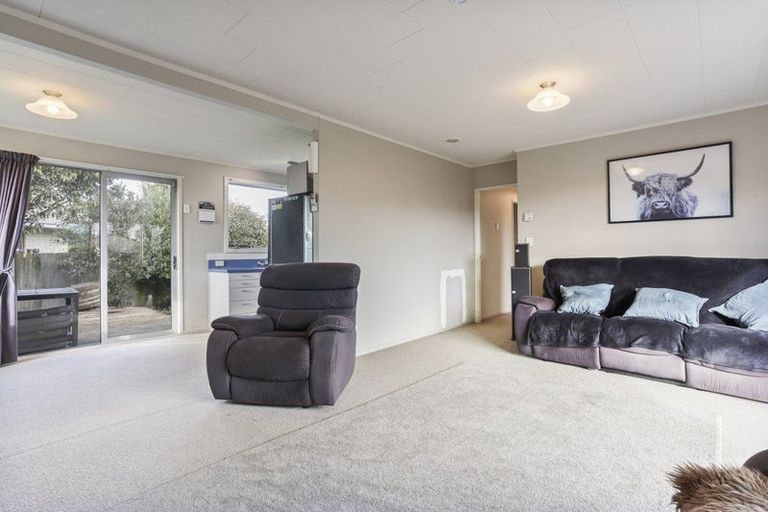 Photo of property in 11 Coleman Place, Darfield, 7510