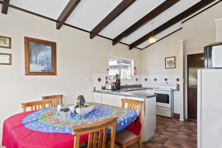 Photo of property in 4b Luke Street, Brookfield, Tauranga, 3110