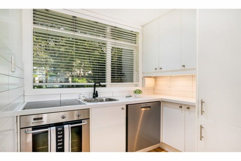 Photo of property in 7/142 Howe Street, Freemans Bay, Auckland, 1011