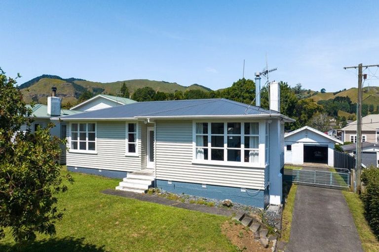Photo of property in 13 Claremont Avenue, Paeroa, 3600