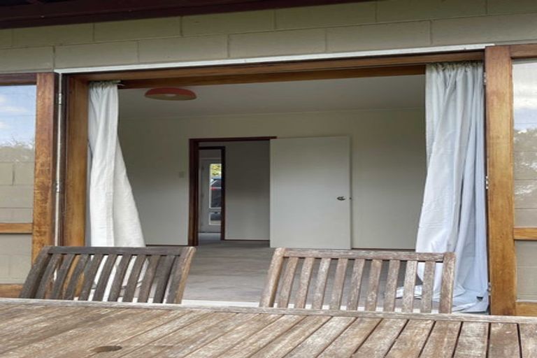 Photo of property in 61a West Coast Road, Glen Eden, Auckland, 0602