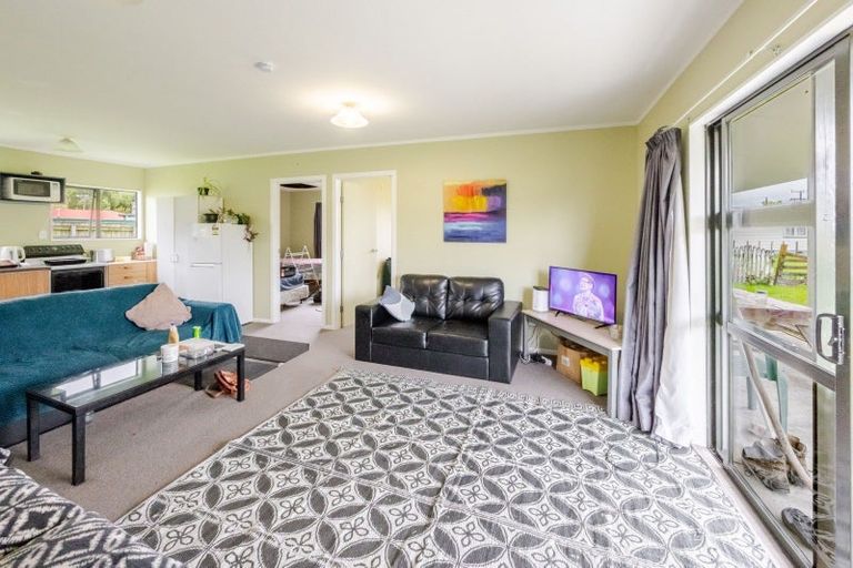 Photo of property in 19 Dundas Street, Porangahau, 4293