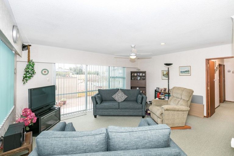 Photo of property in 25c Haultain Street, Fairfield, Hamilton, 3214