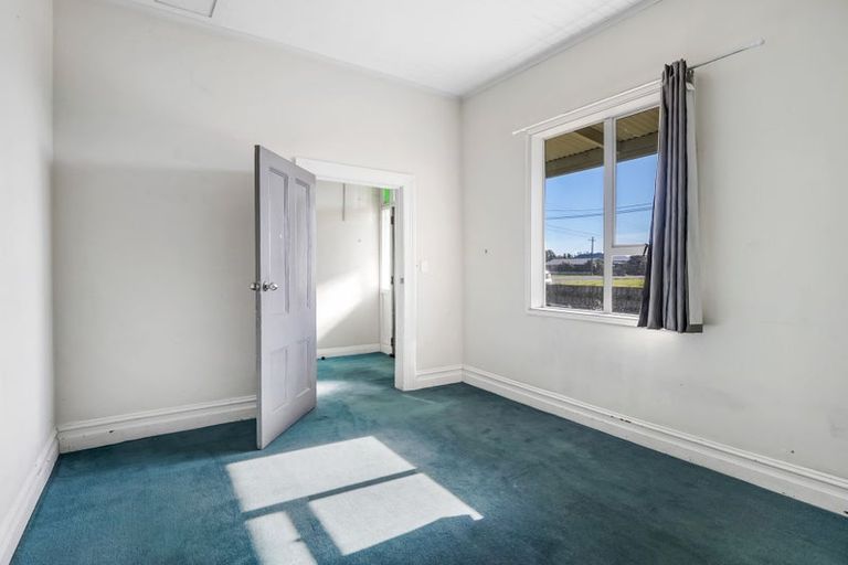 Photo of property in 16 Argyle Street, Balclutha, 9230
