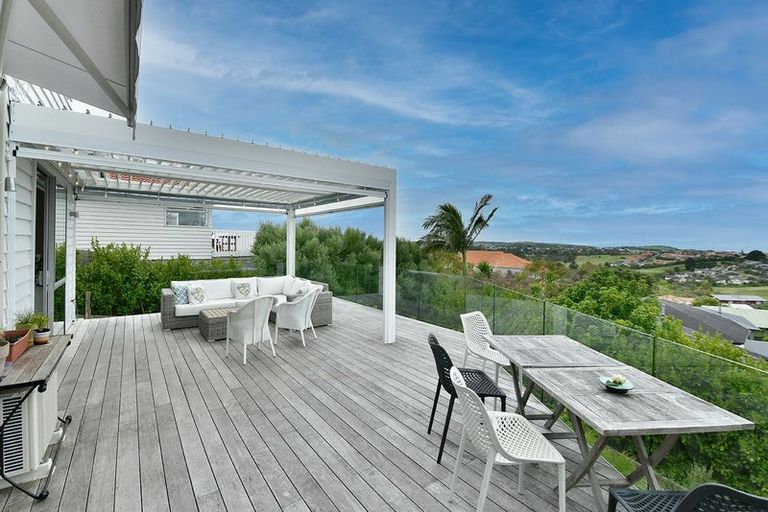 Photo of property in 1211 Whangaparaoa Road, Gulf Harbour, Whangaparaoa, 0930