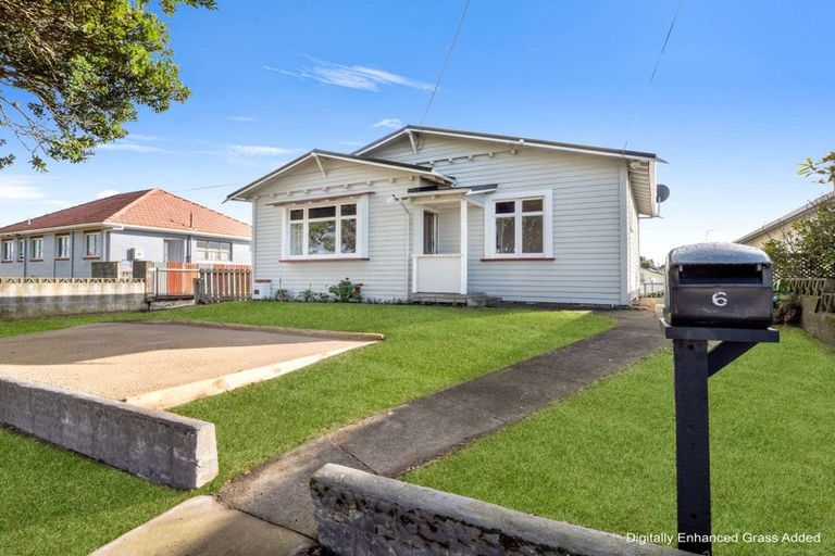 Photo of property in 6 Harper Street, Gonville, Whanganui, 4501