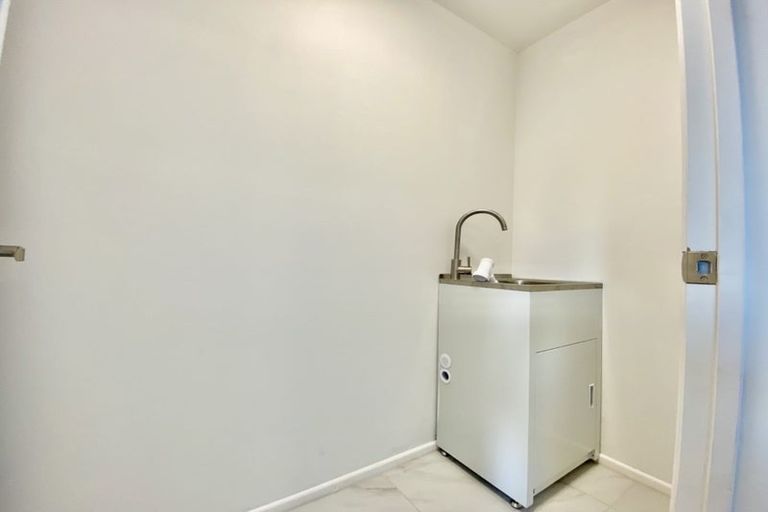 Photo of property in 98a Kimpton Road, Papatoetoe, Auckland, 2025