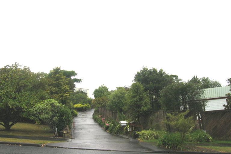 Photo of property in 5 Harper Street, Chatswood, Auckland, 0626