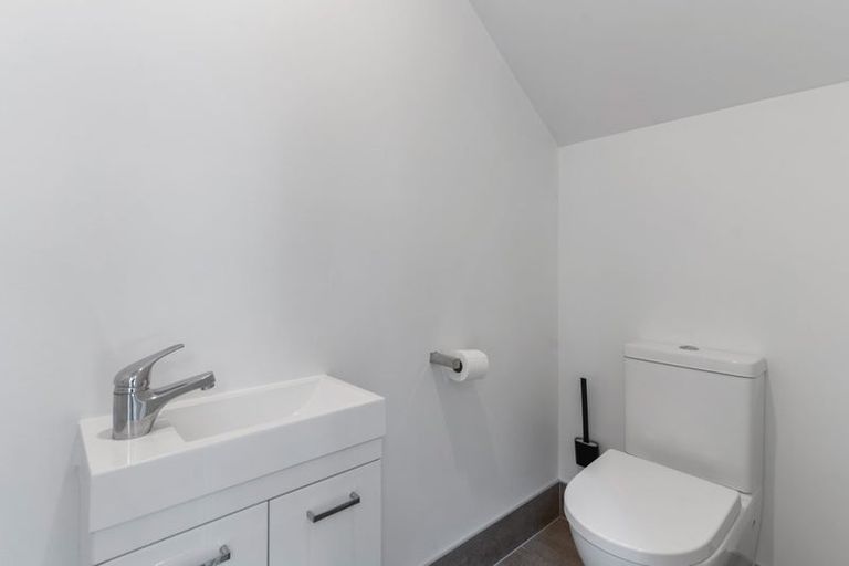 Photo of property in 70b Prospect Terrace, Pukekohe, 2120