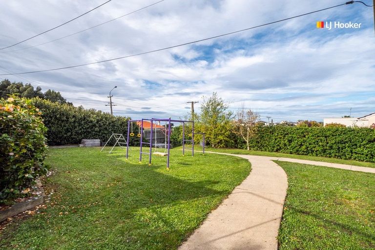 Photo of property in 221 Highcliff Road, Shiel Hill, Dunedin, 9013