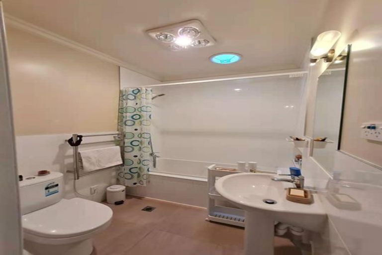 Photo of property in 49 Prospect Terrace, Mount Eden, Auckland, 1024