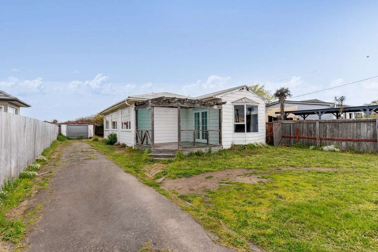 Photo of property in 79 Tedder Avenue, North New Brighton, Christchurch, 8083