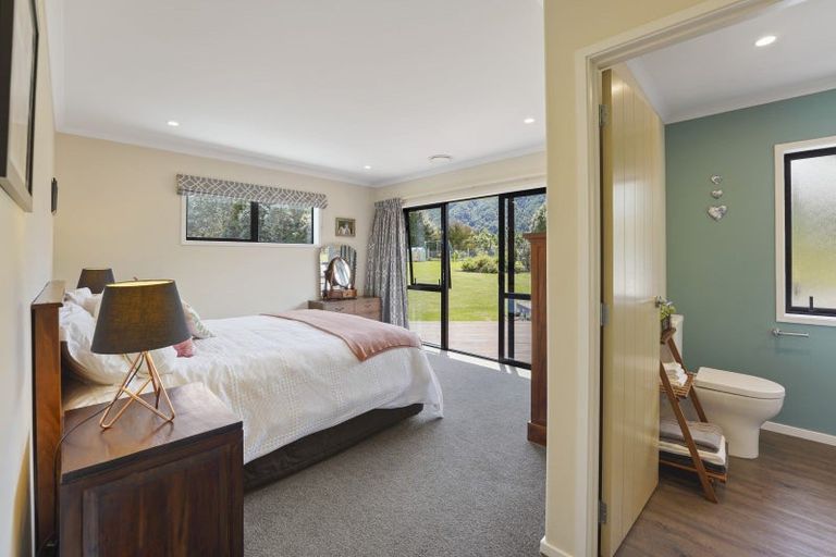 Photo of property in 229 Marchant Road, Kaitoke, Upper Hutt, 5018