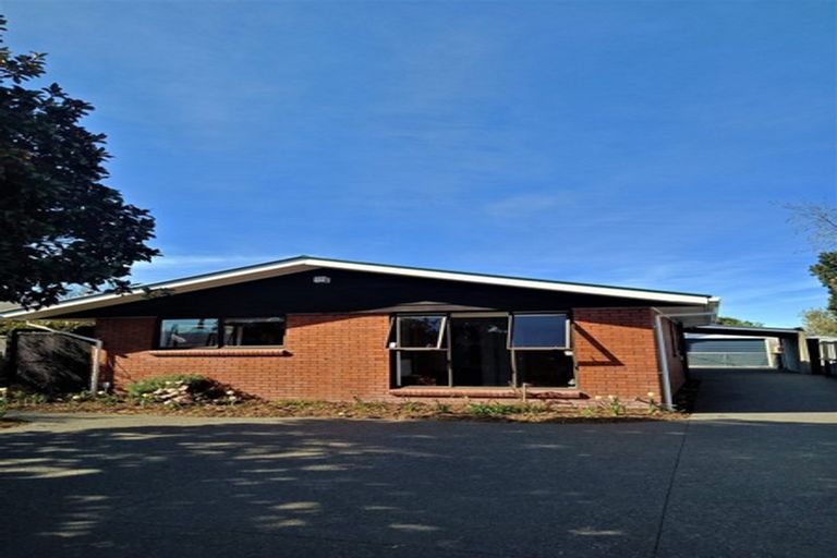 Photo of property in 12 Elizabeth Street, Rangiora, 7400