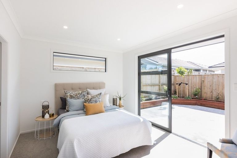 Photo of property in 110 Roberts Line, Kelvin Grove, Palmerston North, 4414