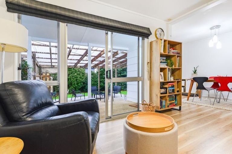 Photo of property in 9 Frost Place, Pukete, Hamilton, 3200