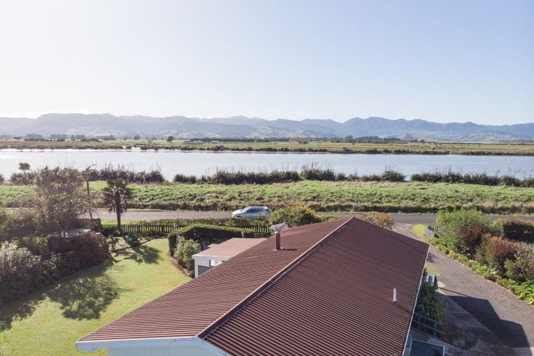 Photo of property in 20 Waihou Street, Turua, Thames, 3574