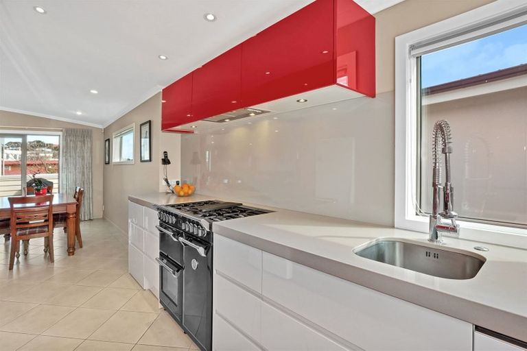 Photo of property in 3a Cromarty Place, Papakowhai, Porirua, 5024