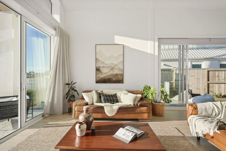 Photo of property in 24 Montiicola Drive, Papamoa Beach, Papamoa, 3118