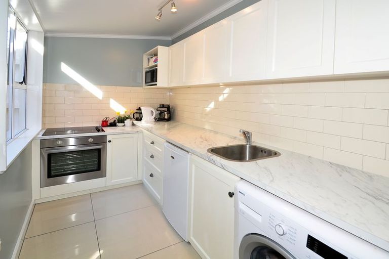 Photo of property in 14 Duncan Street, Dunedin Central, Dunedin, 9016