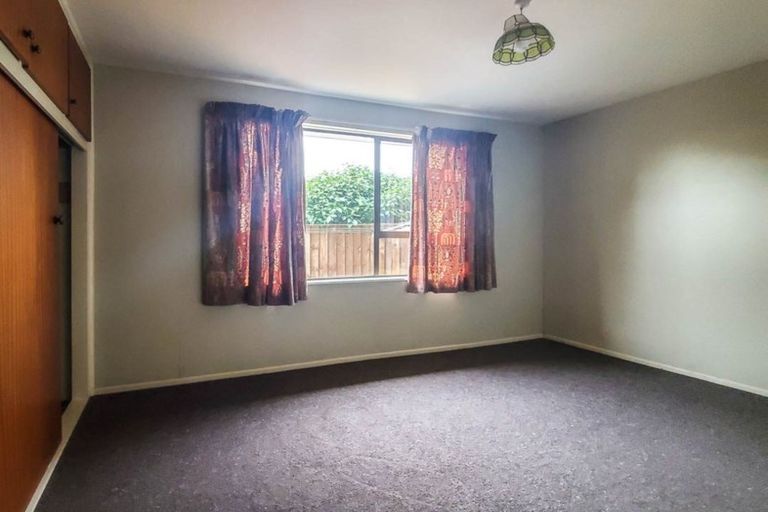 Photo of property in 1/19 Wakelin Place, Redwood, Christchurch, 8051