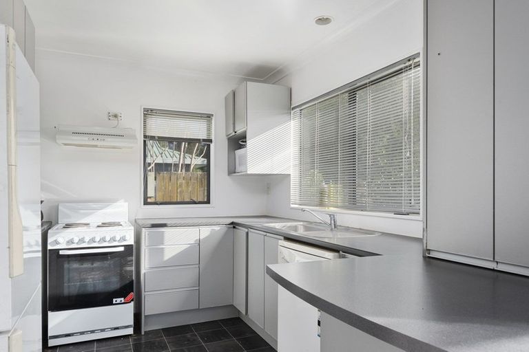 Photo of property in 15a Belray Place, Papamoa Beach, Papamoa, 3118