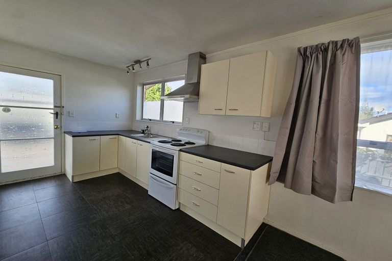 Photo of property in 4/18 Arawa Street, New Lynn, Auckland, 0600