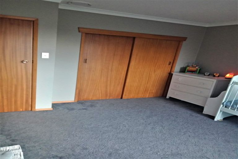 Photo of property in 12 Elizabeth Street, Rangiora, 7400