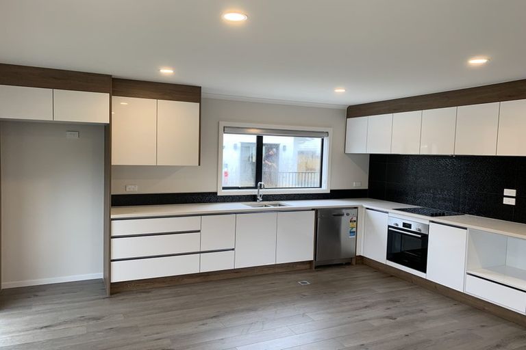 Photo of property in 2 Carrington Avenue, Hillcrest, Hamilton, 3216