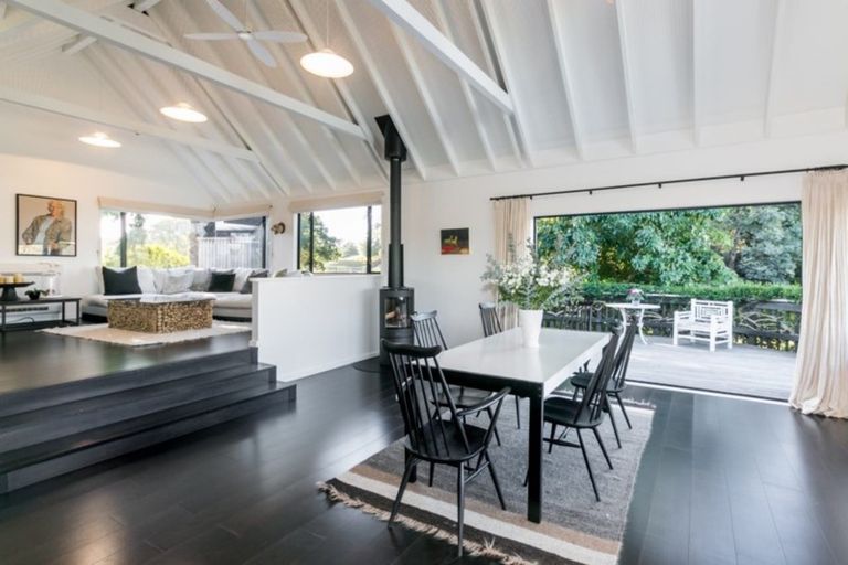 Photo of property in 158 Poraiti Road, Poraiti, Napier, 4182