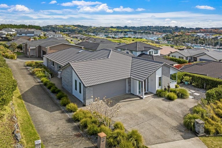 Photo of property in 16 Discovery Drive, Gulf Harbour, Whangaparaoa, 0930
