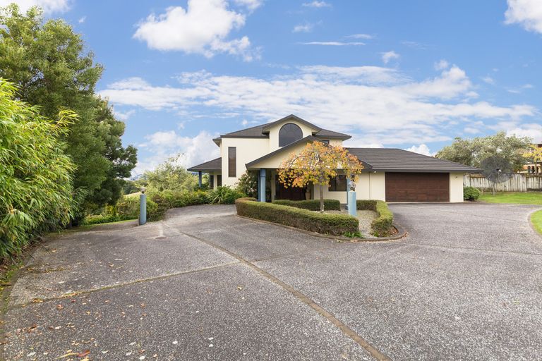 Photo of property in 55 The Strand, Fitzherbert, Palmerston North, 4410