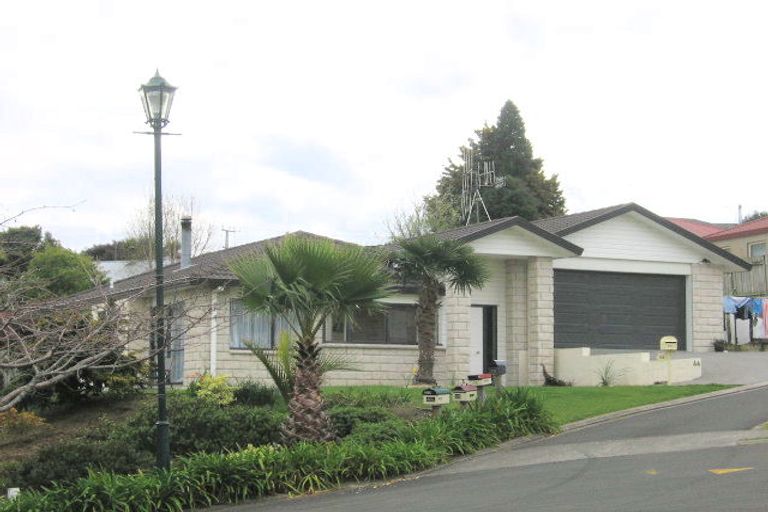 Photo of property in 44 Bell Common Close, Bethlehem, Tauranga, 3110