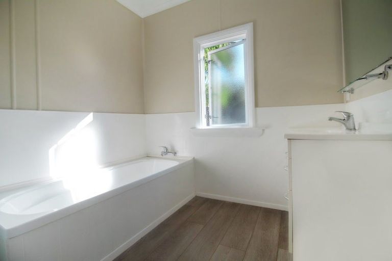 Photo of property in 75 Stortford Street, Ashhurst, 4810