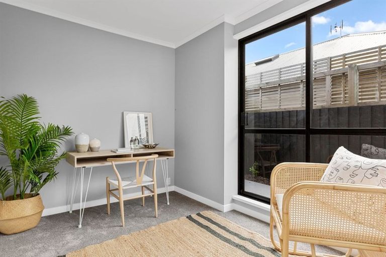 Photo of property in 1/97 Weston Road, St Albans, Christchurch, 8052