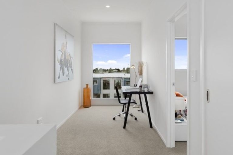 Photo of property in 31 Reynolds Place, Papamoa Beach, Papamoa, 3118