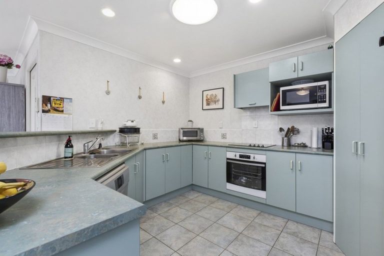 Photo of property in 19 Marire Drive, Ohauiti, Tauranga, 3112