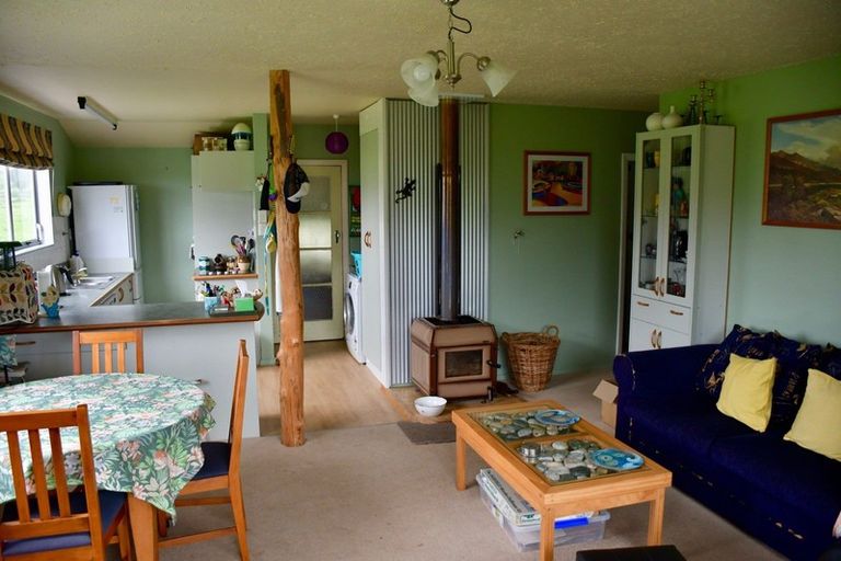 Photo of property in 162 Oparara Road, Karamea, 7893