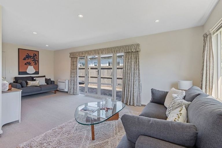 Photo of property in 154 Blighs Road, Strowan, Christchurch, 8052