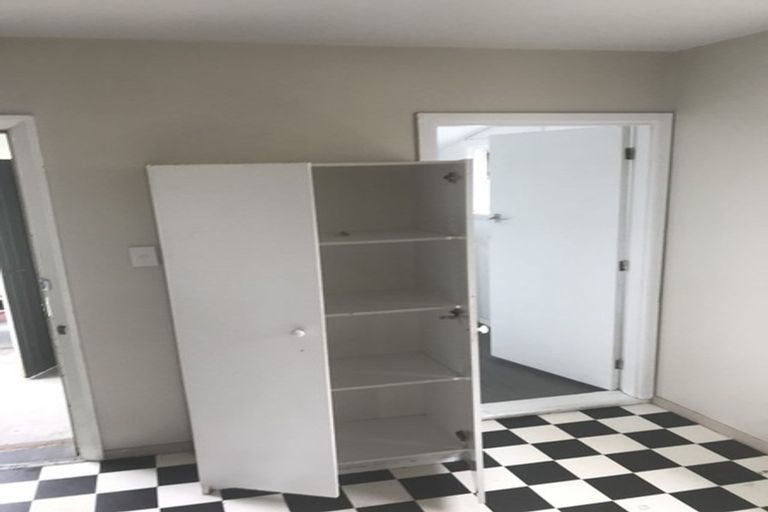 Photo of property in 105 Suva Street, Upper Riccarton, Christchurch, 8041