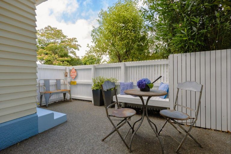 Photo of property in 85 Savage Crescent, West End, Palmerston North, 4412