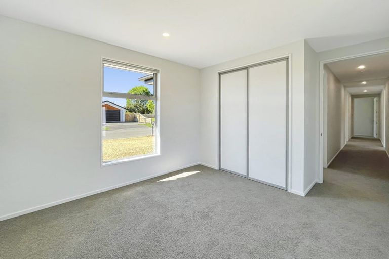 Photo of property in 30 Kahurangi Road, Halswell, Christchurch, 8025