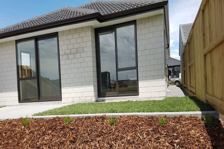 Photo of property in 15 Apostle Mews, Papamoa, 3118