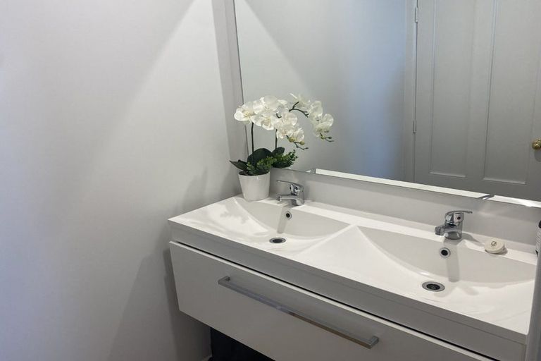 Photo of property in 148 Tancred Street, Linwood, Christchurch, 8062