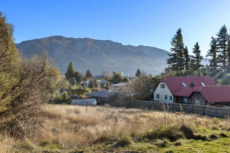 Photo of property in 14 Muir Road, Lake Hawea, 9382