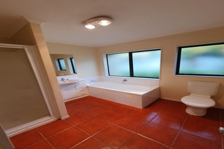 Photo of property in 125 Wellington Street, Pukekohe, 2120