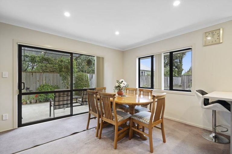 Photo of property in 24a Wakelin Street, Carterton, 5713