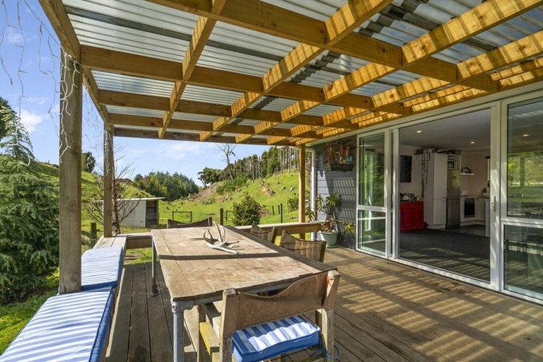 Photo of property in 589 Rangiuru Road, Rangiuru, Te Puke, 3188