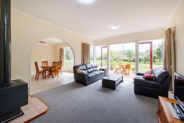 Photo of property in 54 Moonshine Valley Road, Aokautere, 4471